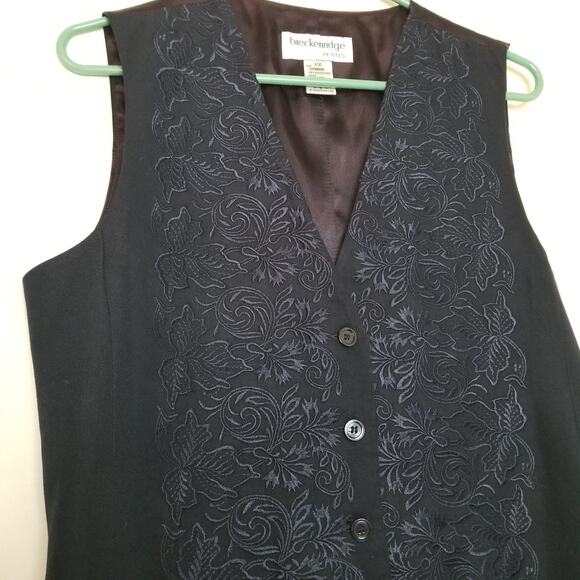 Breckenridge Women's Navy Embroidered Pattern Button Up Vest Size 12 Petite - Picture 2 of 6
